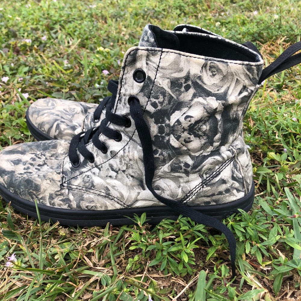 SOLD⚡️♻️ - Picture 2 of 8
